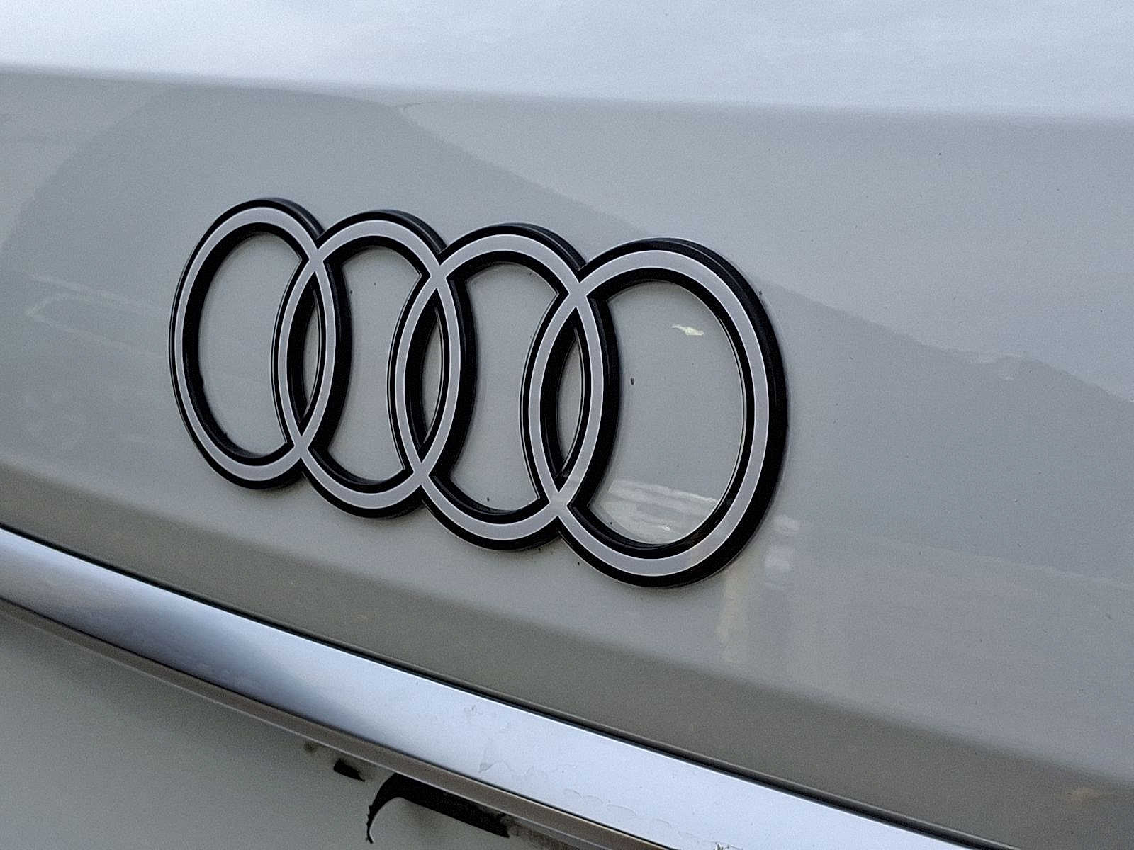 Thumbnail: 2025 Audi Q7 - 21