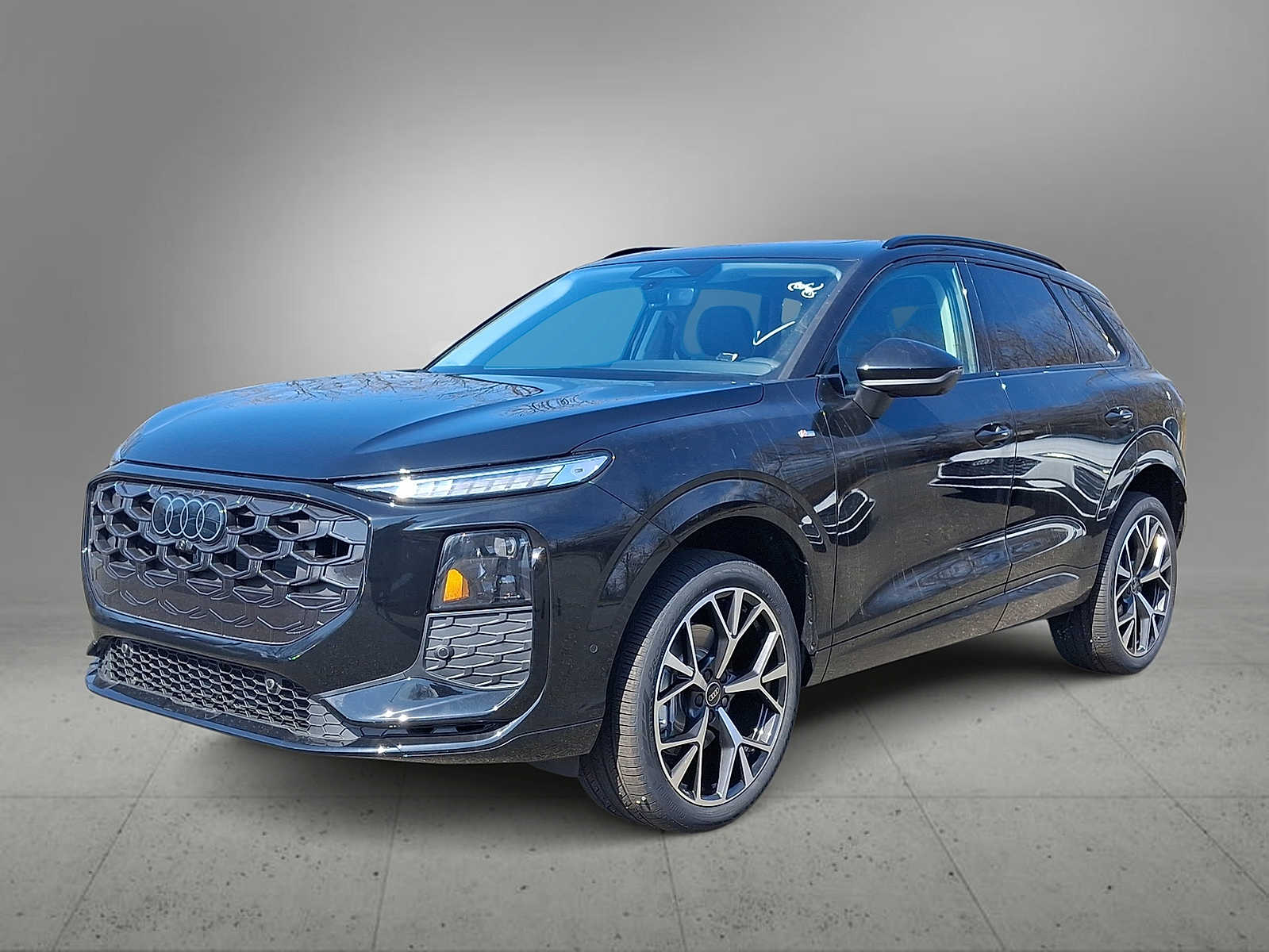 Thumbnail: 2026 Audi Q3 - 1