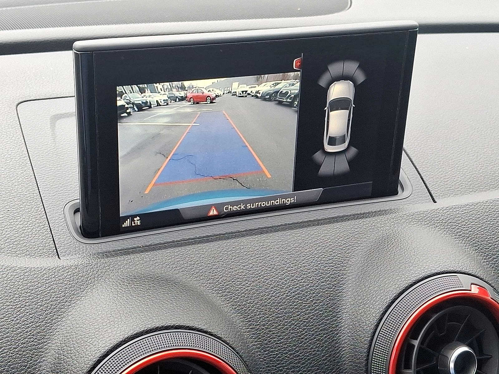 Thumbnail: 2019 Audi RS 3 - 15