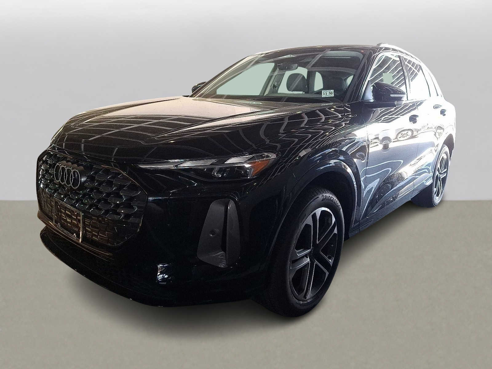 Thumbnail: 2025 Audi Q5 - 1