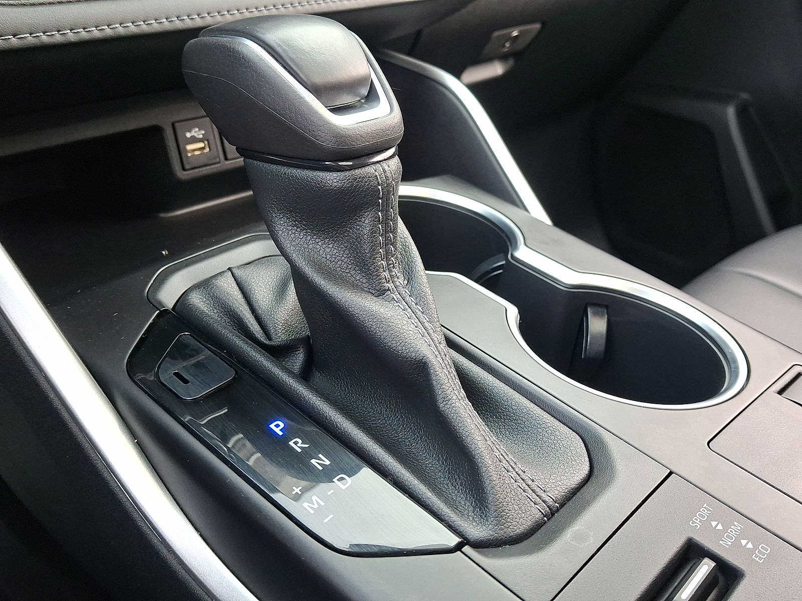 Thumbnail: 2023 Toyota Highlander - 11