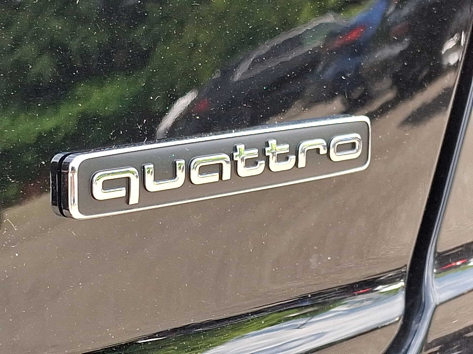 Thumbnail: 2026 Audi Q8 - 25
