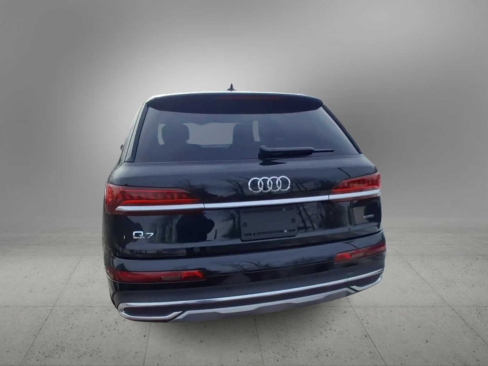 Thumbnail: 2023 Audi Q7 - 6