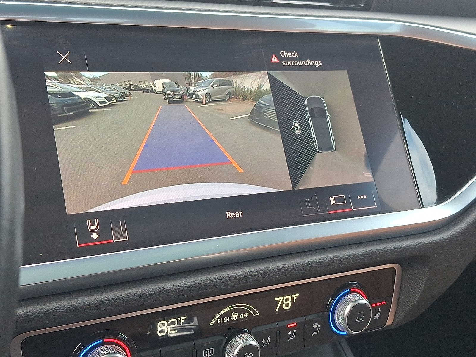 Thumbnail: 2022 Audi Q3 - 15