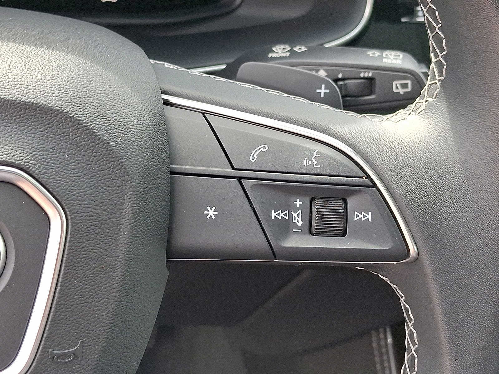 Thumbnail: 2025 Audi Q7 - 17