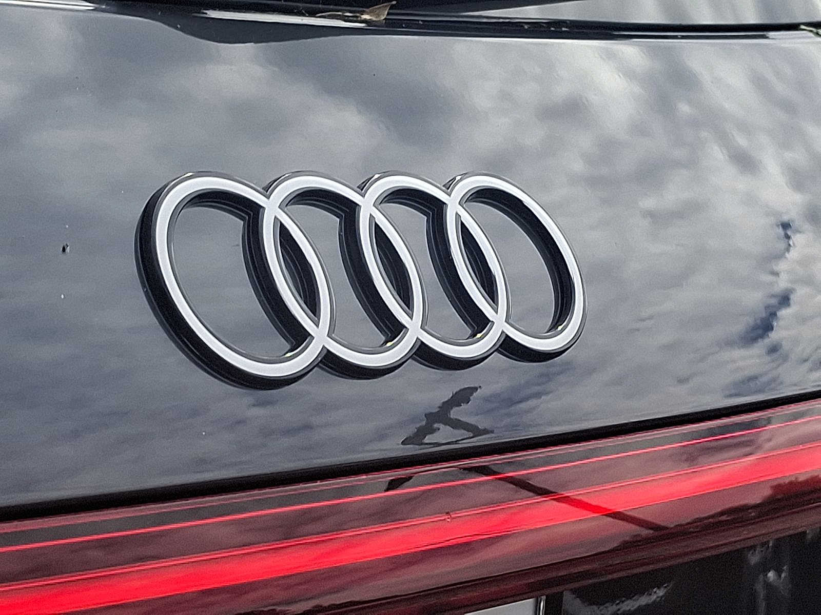 Thumbnail: 2025 Audi Q5 - 18