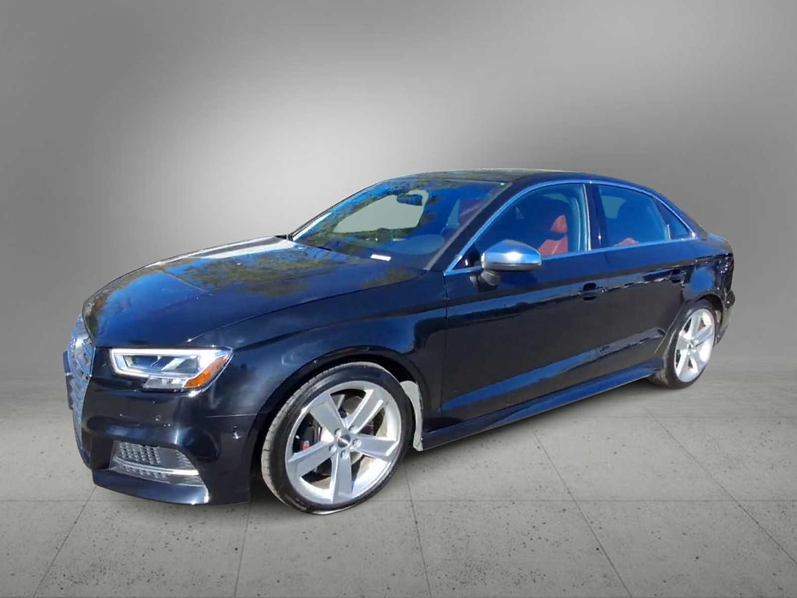 Thumbnail: 2020 Audi S3 - 4
