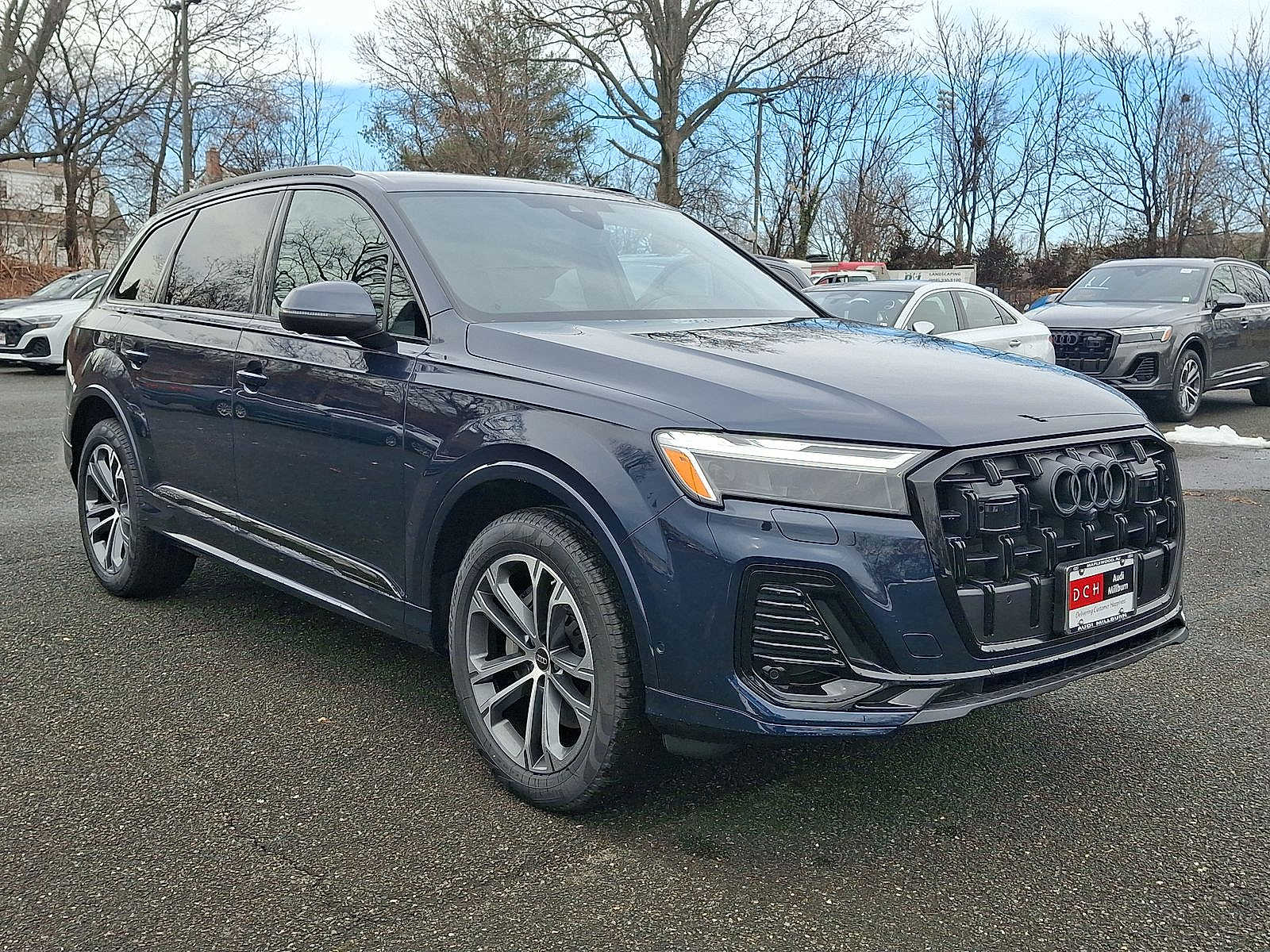 Thumbnail: 2026 Audi Q7 - 10