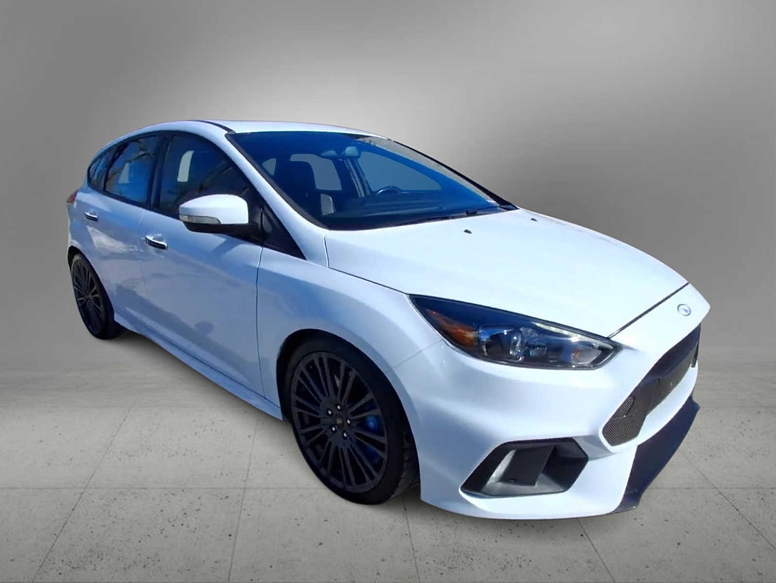 Thumbnail: 2017 Ford Focus - 2
