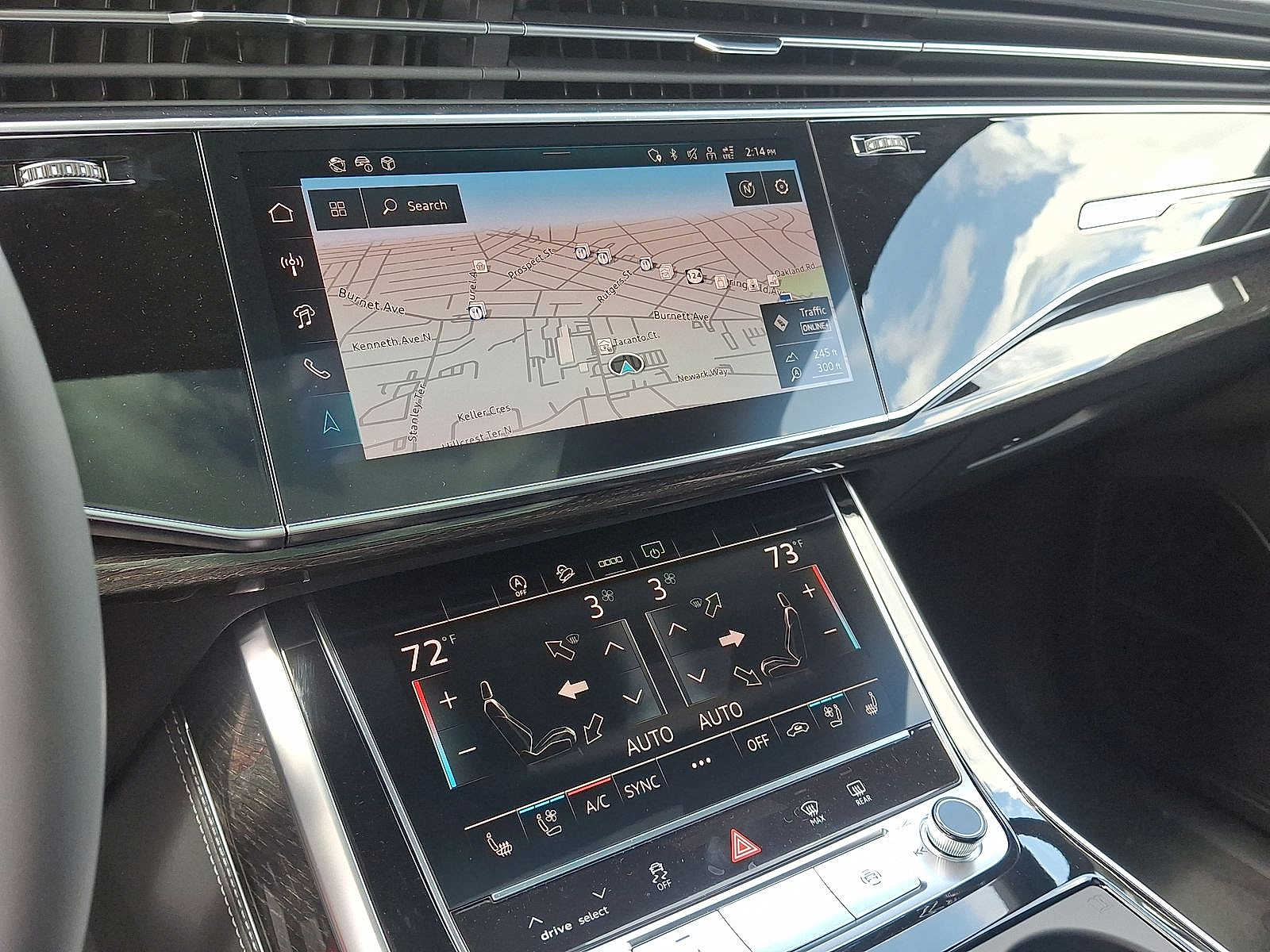 Thumbnail: 2025 Audi Q7 - 14