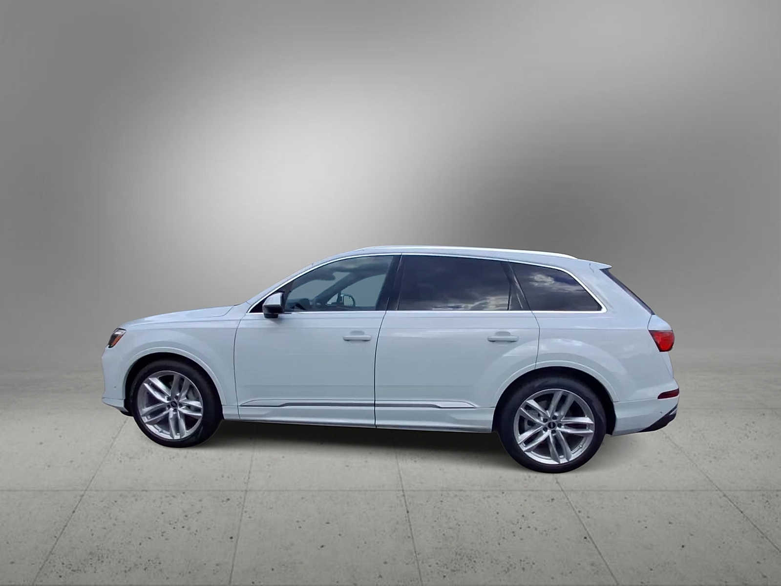 Thumbnail: 2025 Audi Q7 - 5