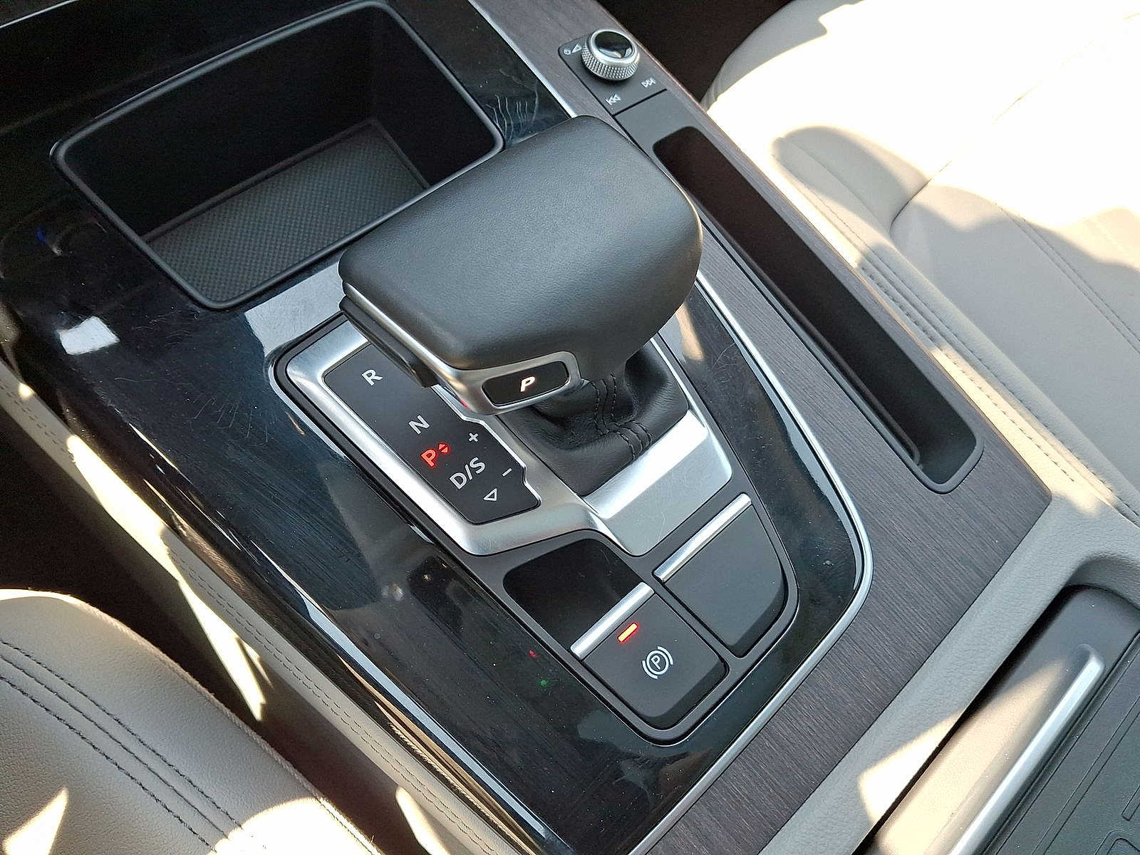 Thumbnail: 2021 Audi Q5 - 18