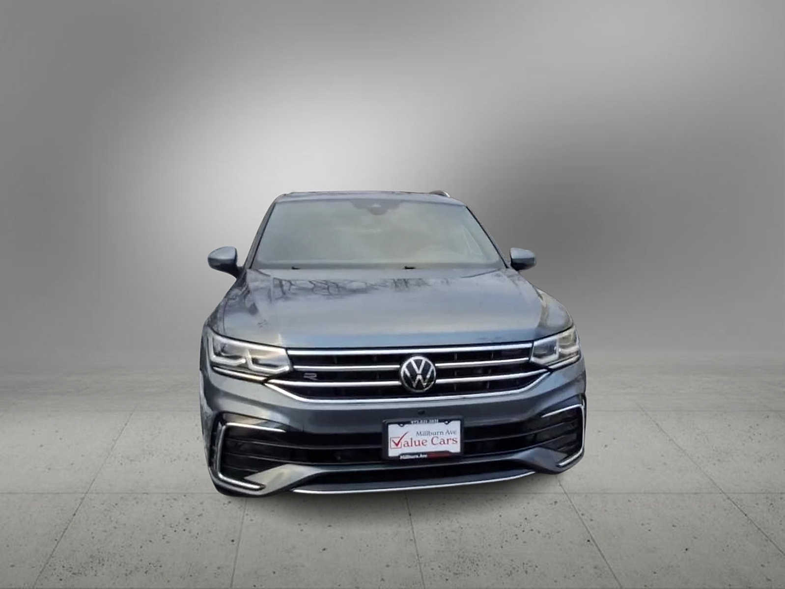 Thumbnail: 2022 Volkswagen Tiguan - 3