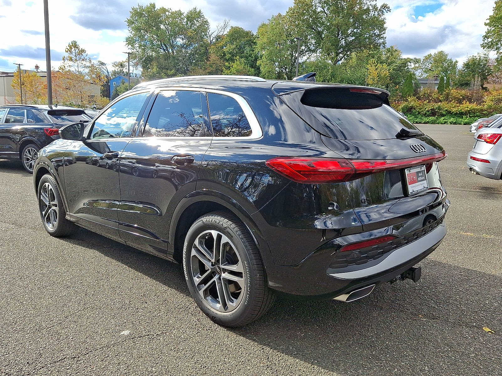 Thumbnail: 2025 Audi Q5 - 12