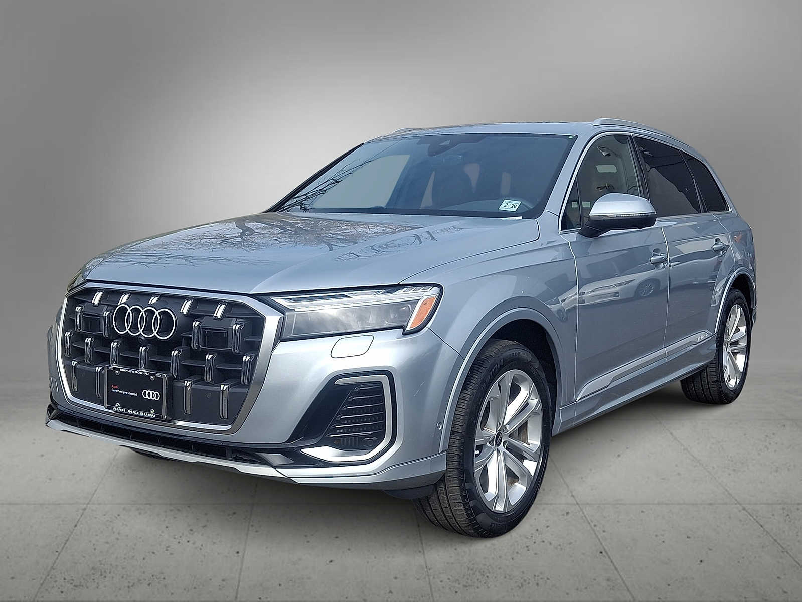 Thumbnail: 2025 Audi Q7 - 1