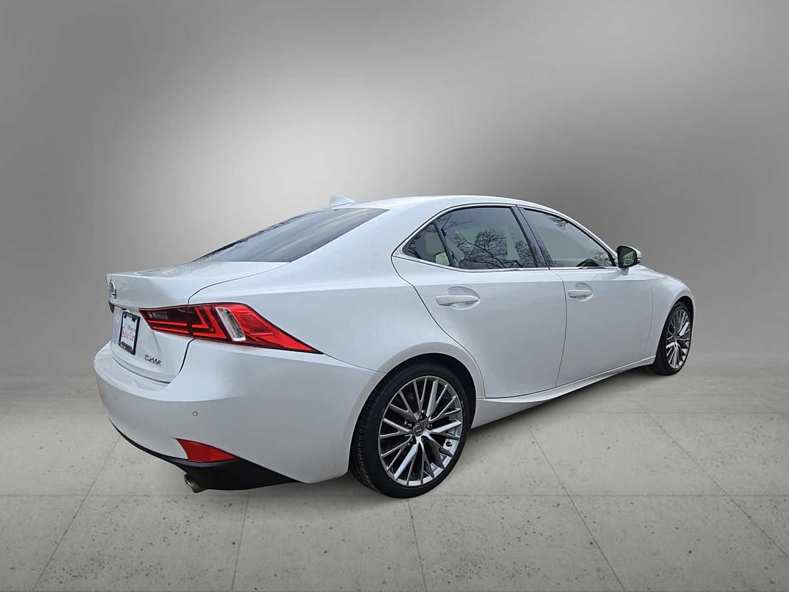 Thumbnail: 2016 Lexus IS - 8