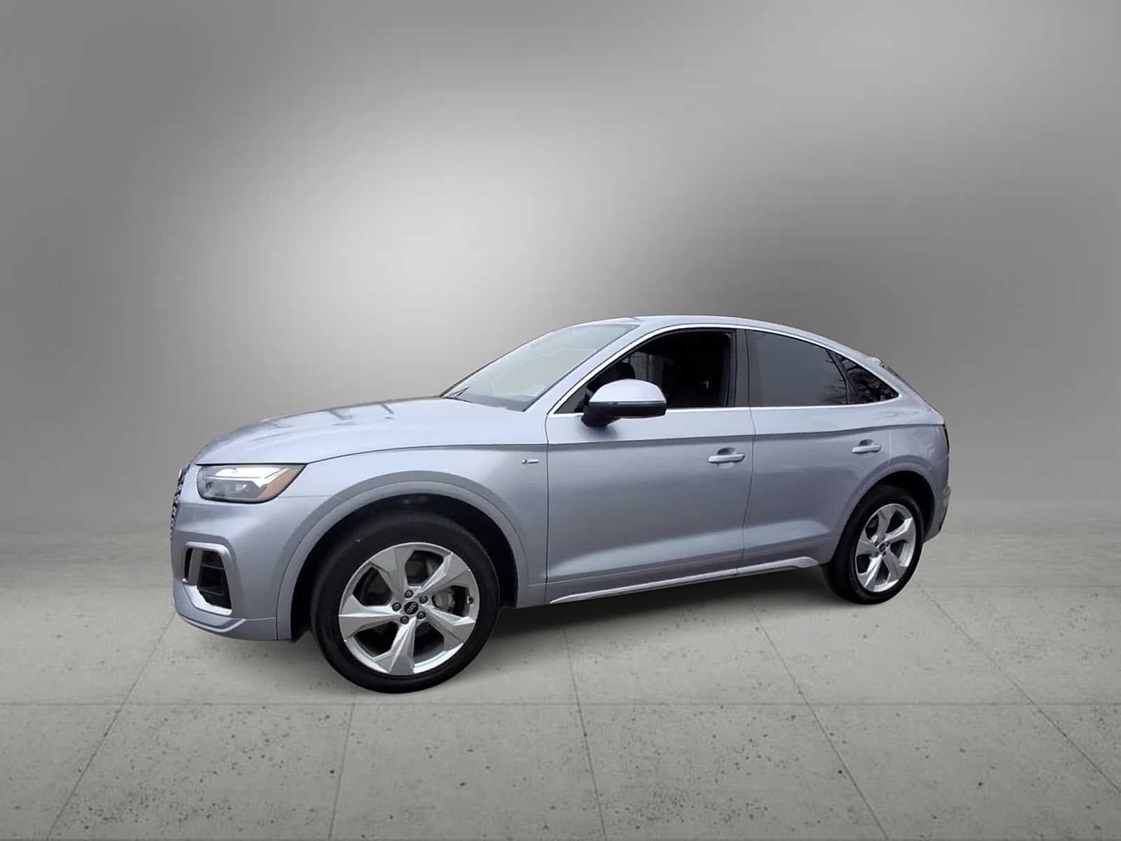 Thumbnail: 2022 Audi Q5 - 4