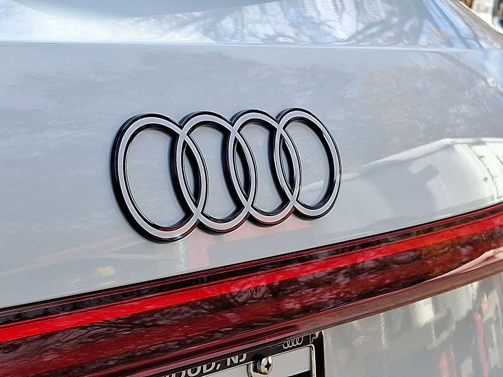 Thumbnail: 2025 Audi Q5 - 18