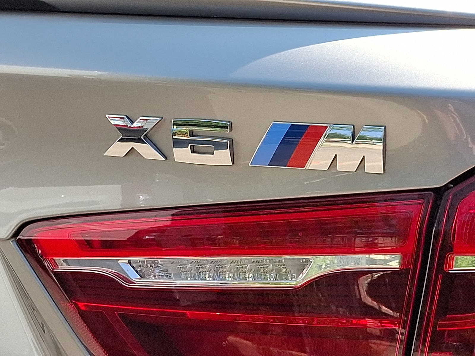 Thumbnail: 2015 BMW X6 - 24