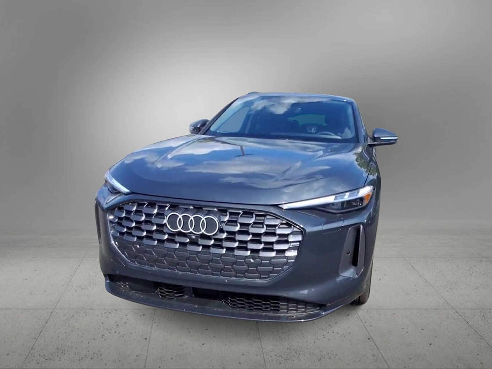 Thumbnail: 2025 Audi Q5 - 3