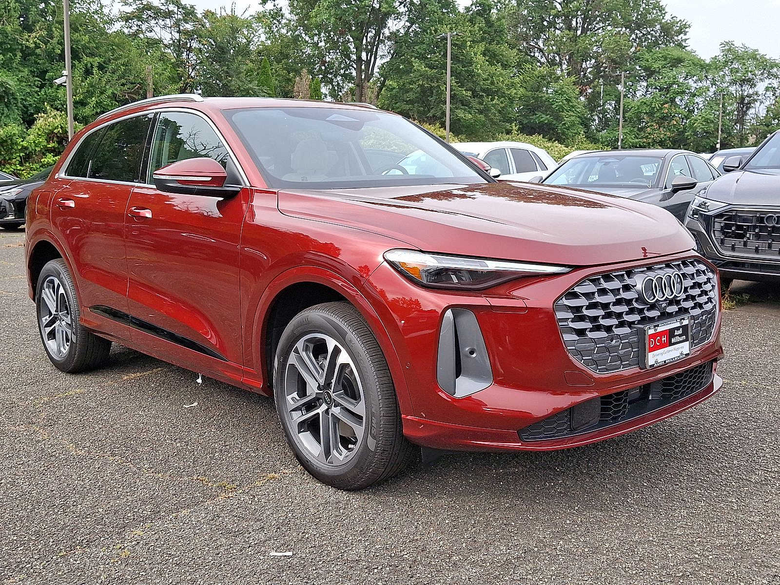 Thumbnail: 2025 Audi Q5 - 10