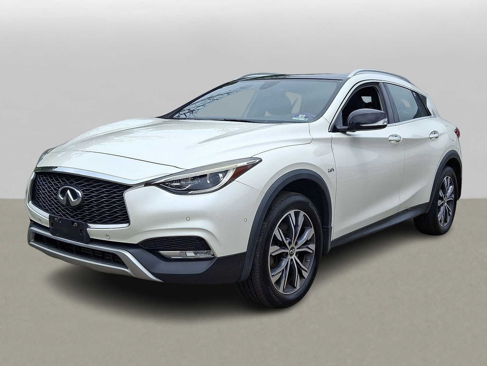 2017 INFINITI QX30 Premium -
                  Maplewood, NJ