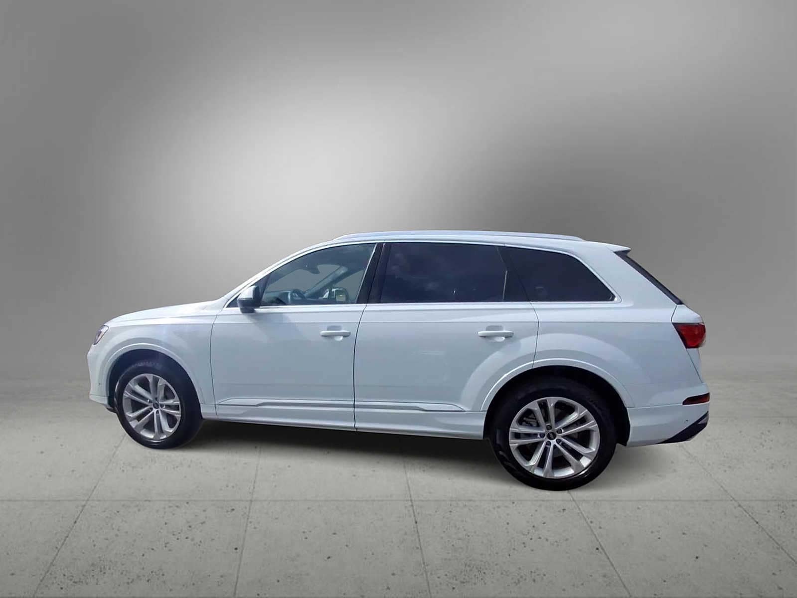 Thumbnail: 2025 Audi Q7 - 5