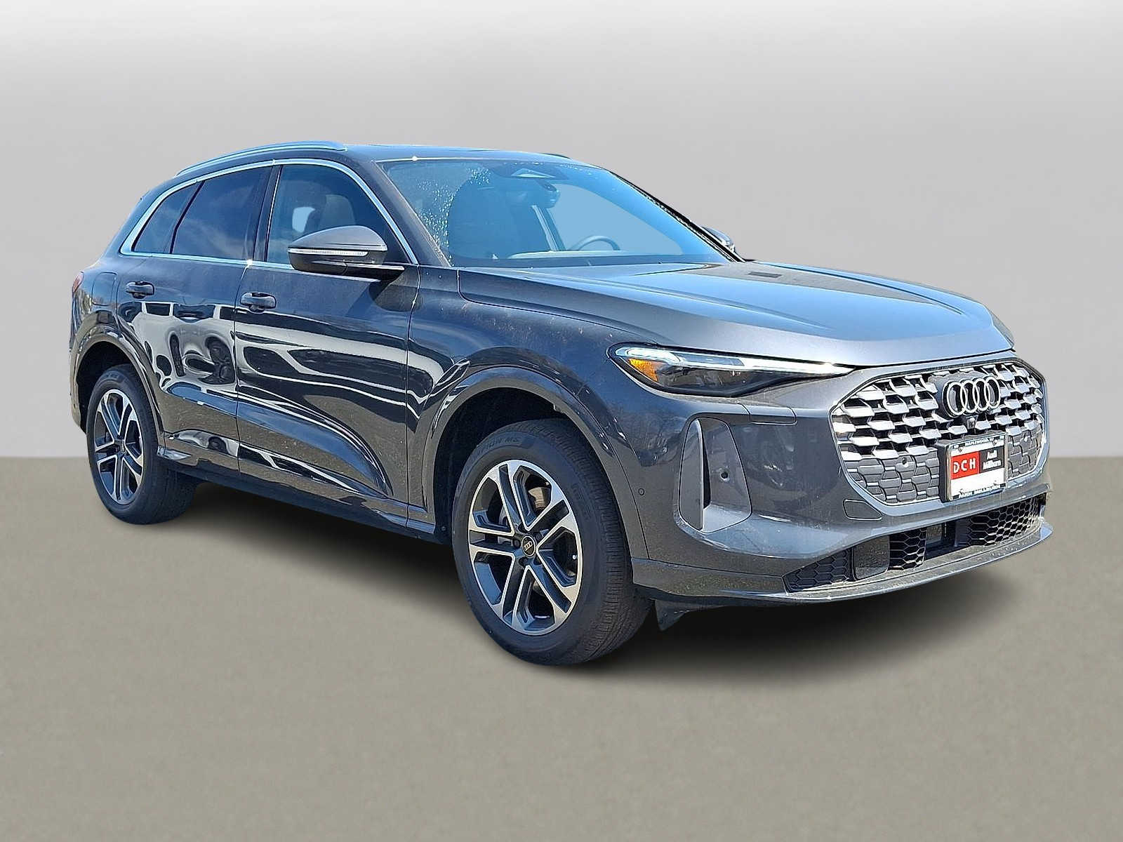 Thumbnail: 2026 Audi Q5 - 10