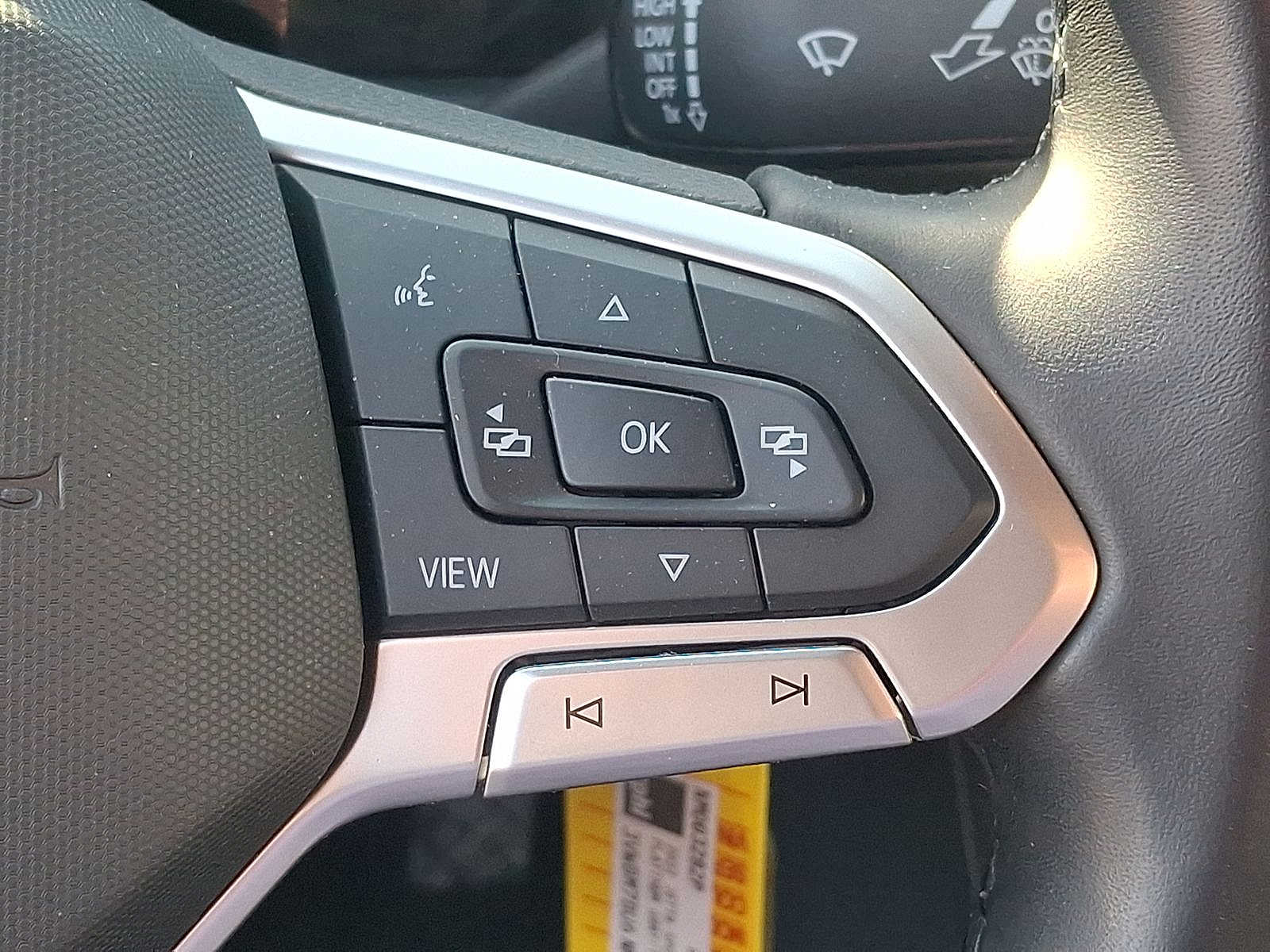 Thumbnail: 2022 Volkswagen Jetta - 18