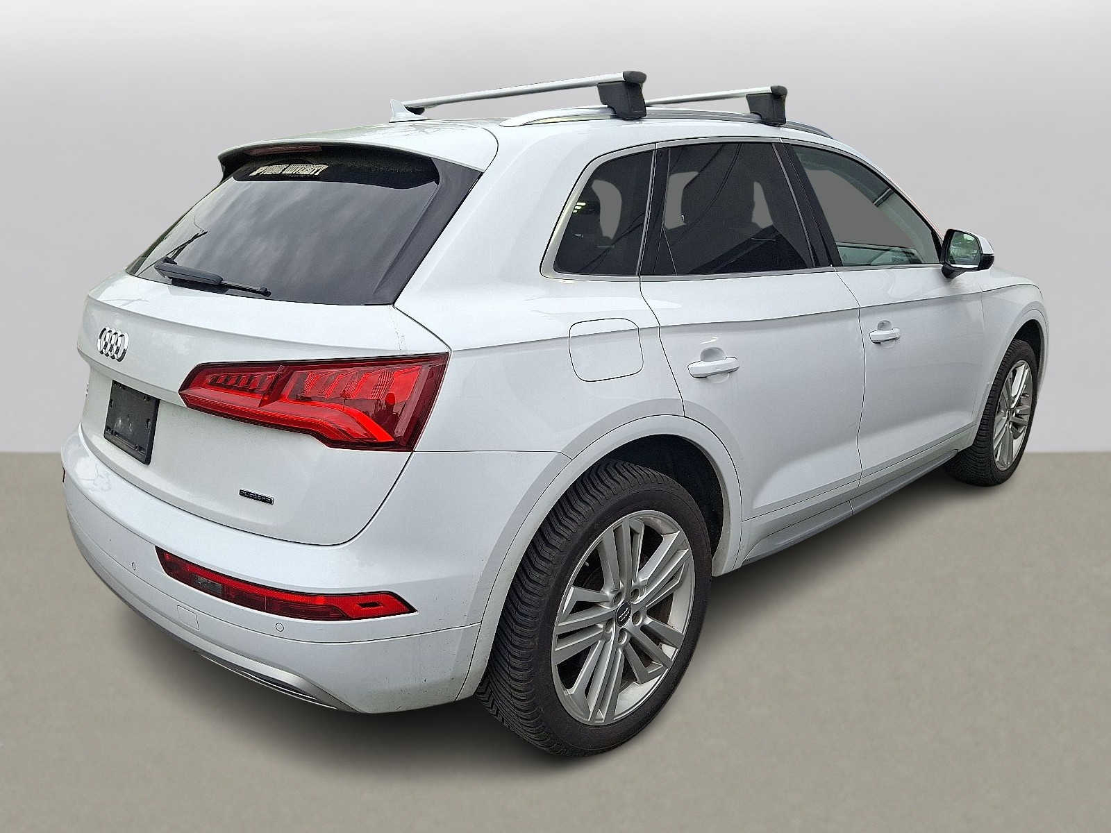 Thumbnail: 2019 Audi Q5 - 3