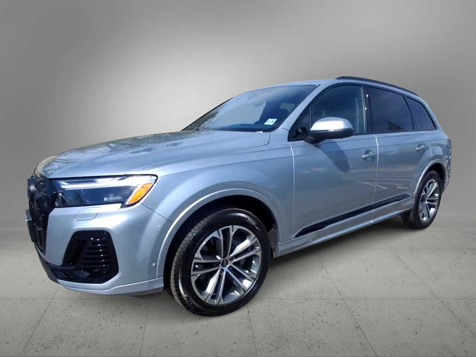 Thumbnail: 2026 Audi Q7 - 3