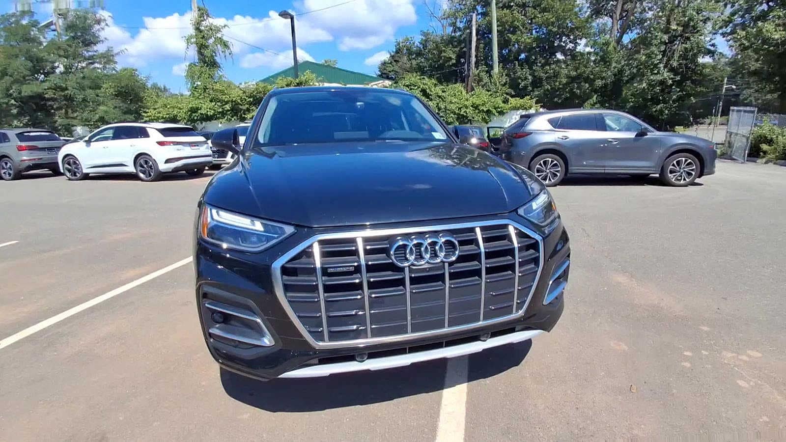 Thumbnail: 2023 Audi Q5 - 3