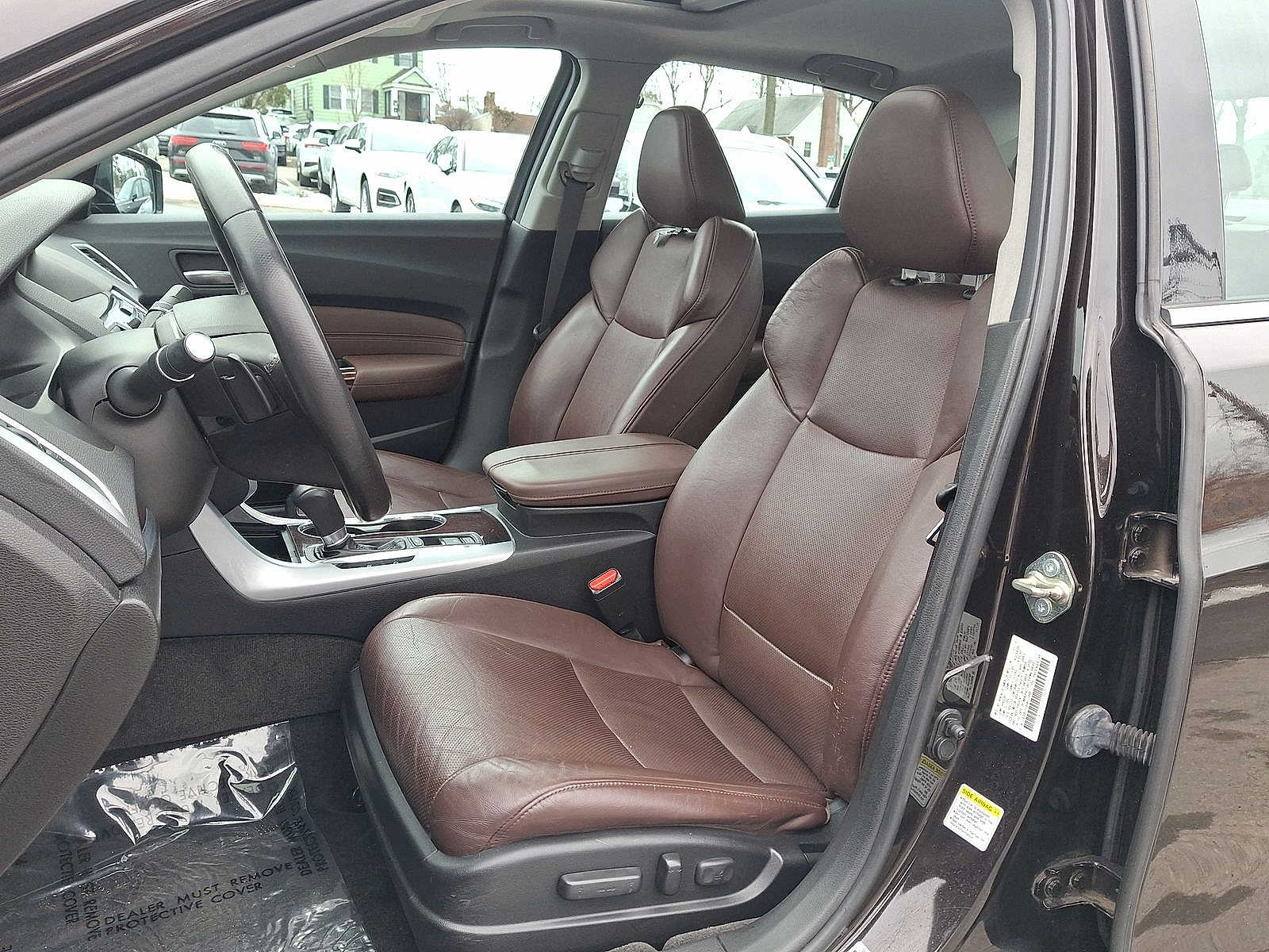 Thumbnail: 2017 Acura TLX - 11