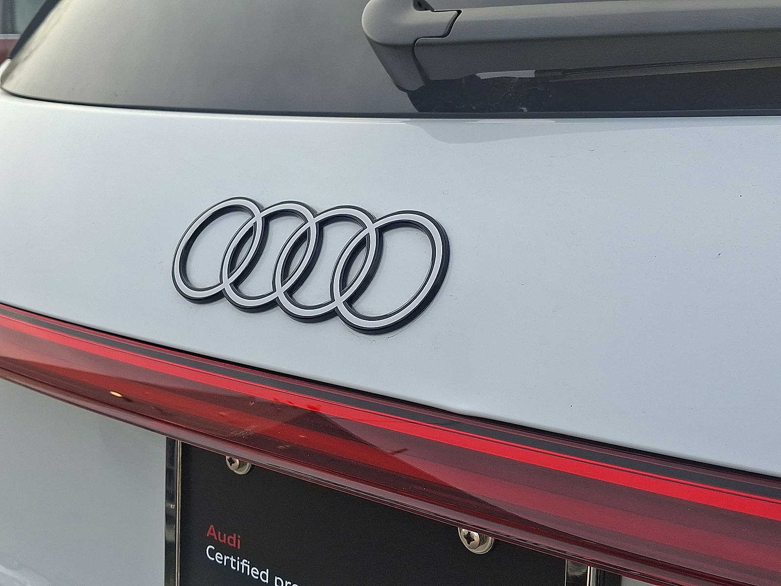 Thumbnail: 2025 Audi Q5 - 24