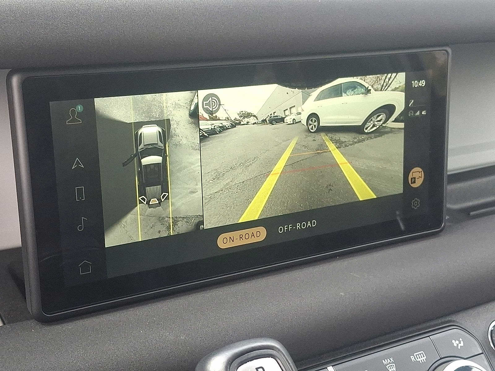 Thumbnail: 2023 Land Rover Defender - 14