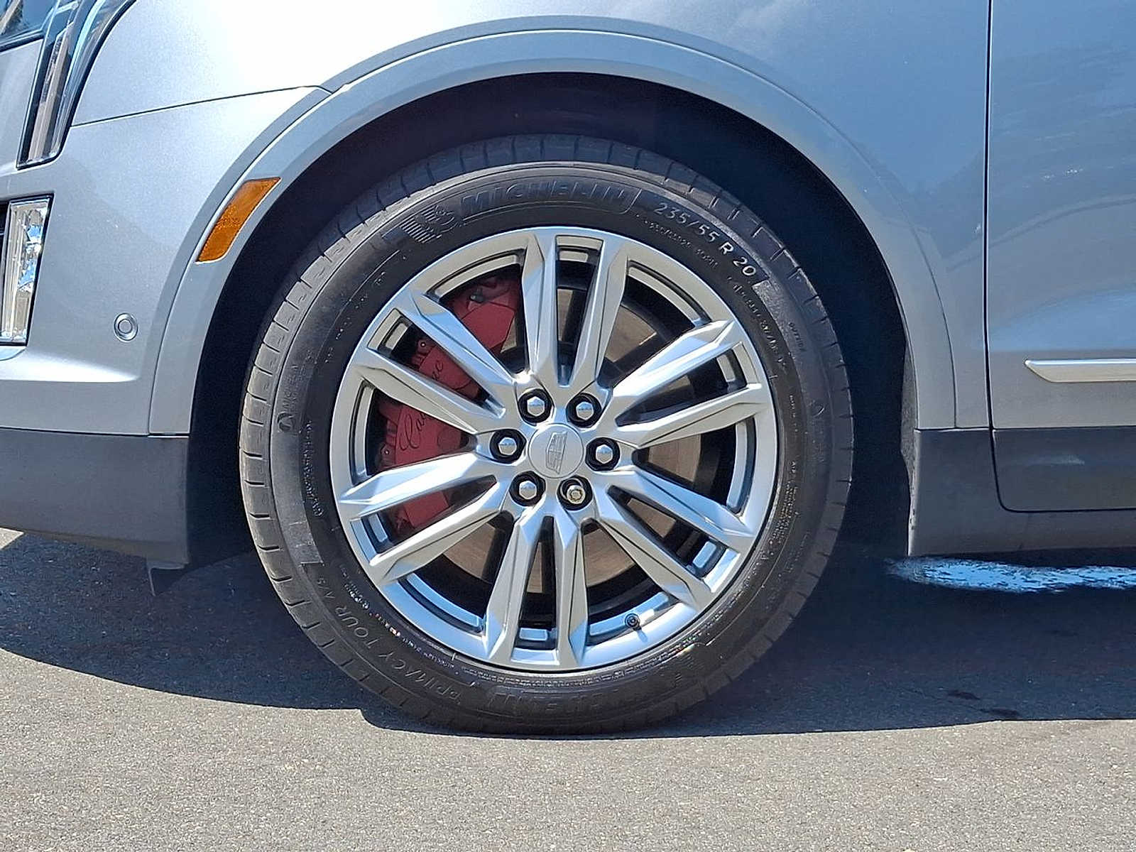 Thumbnail: 2023 Cadillac XT5 - 29