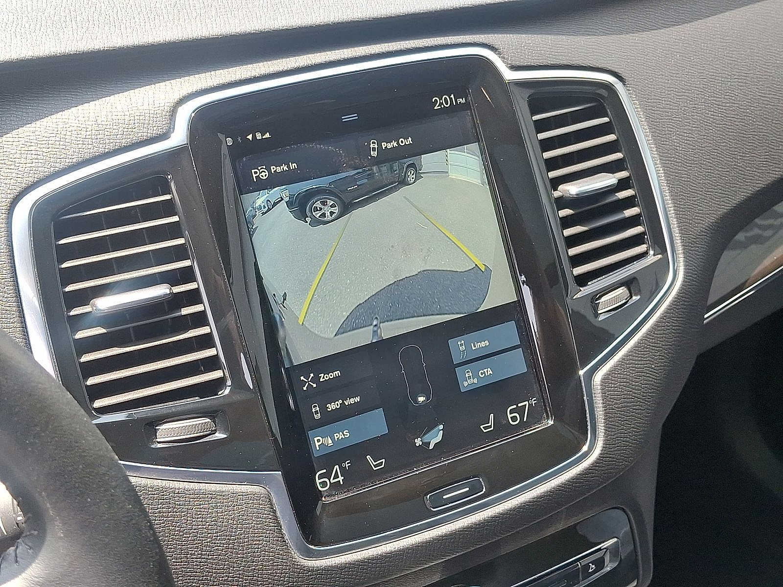 Thumbnail: 2018 Volvo XC90 - 14