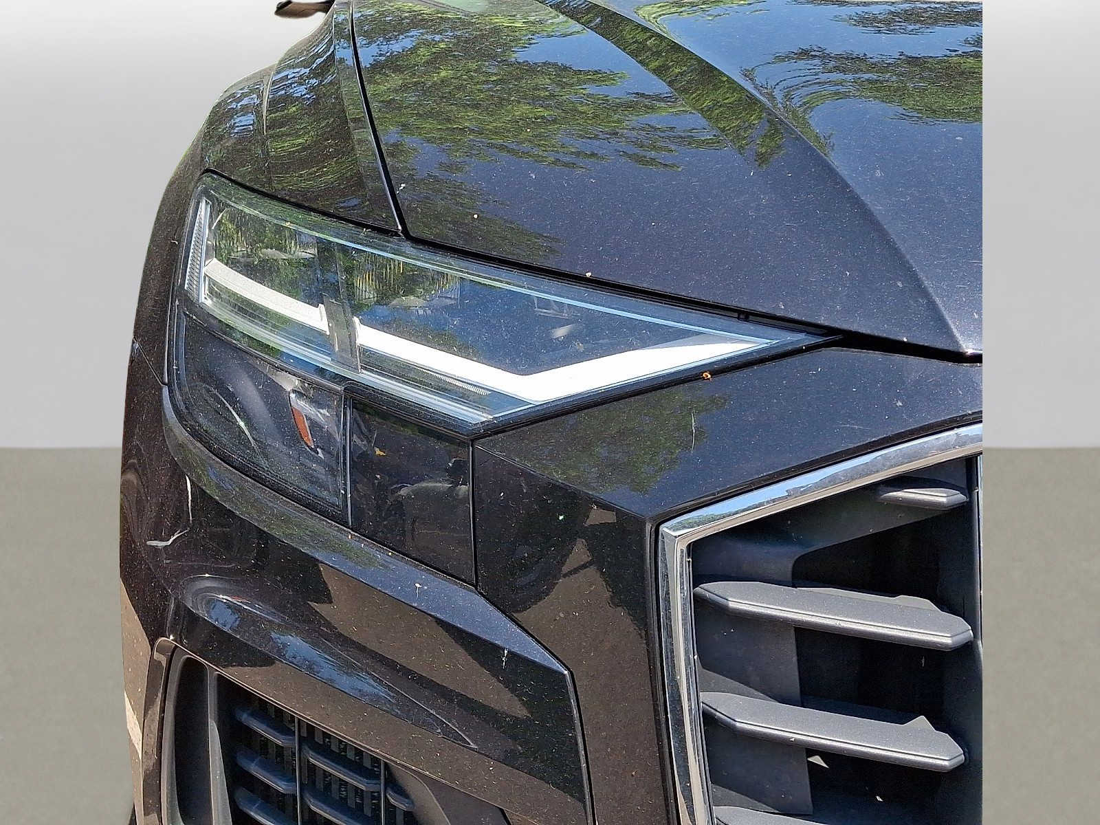 Thumbnail: 2019 Audi Q8 - 4