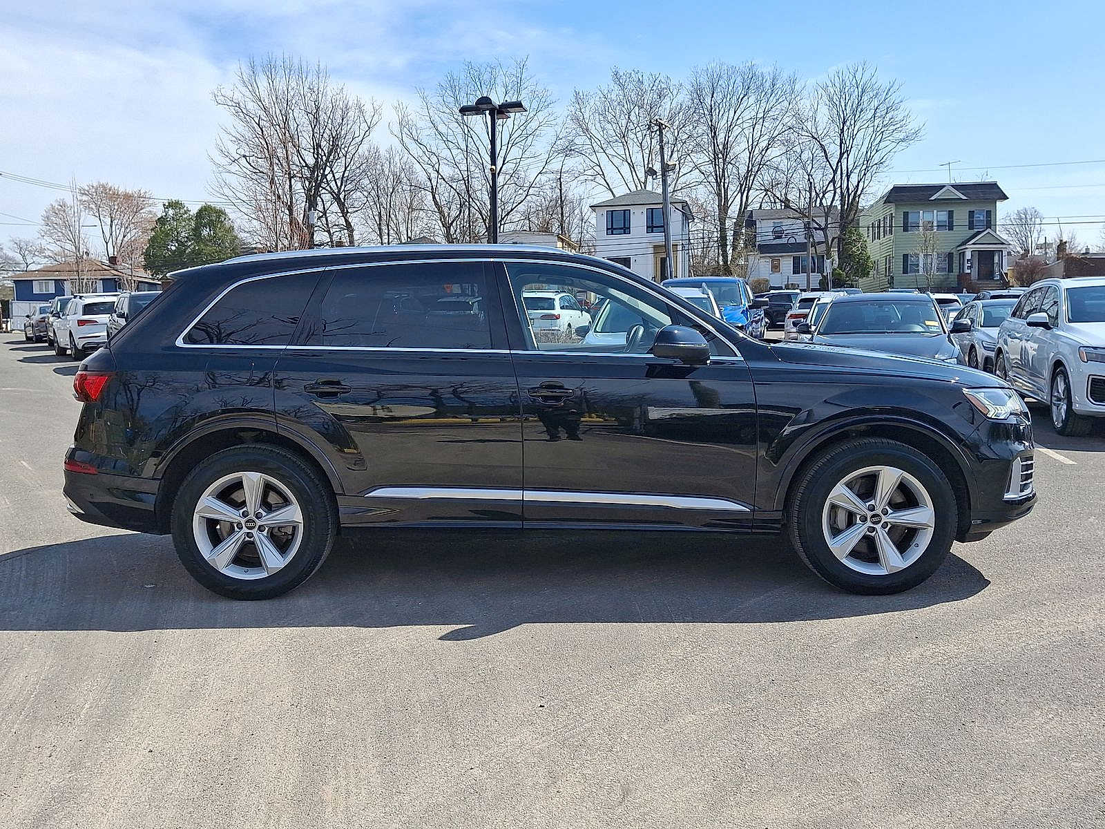 Thumbnail: 2023 Audi Q7 - 26