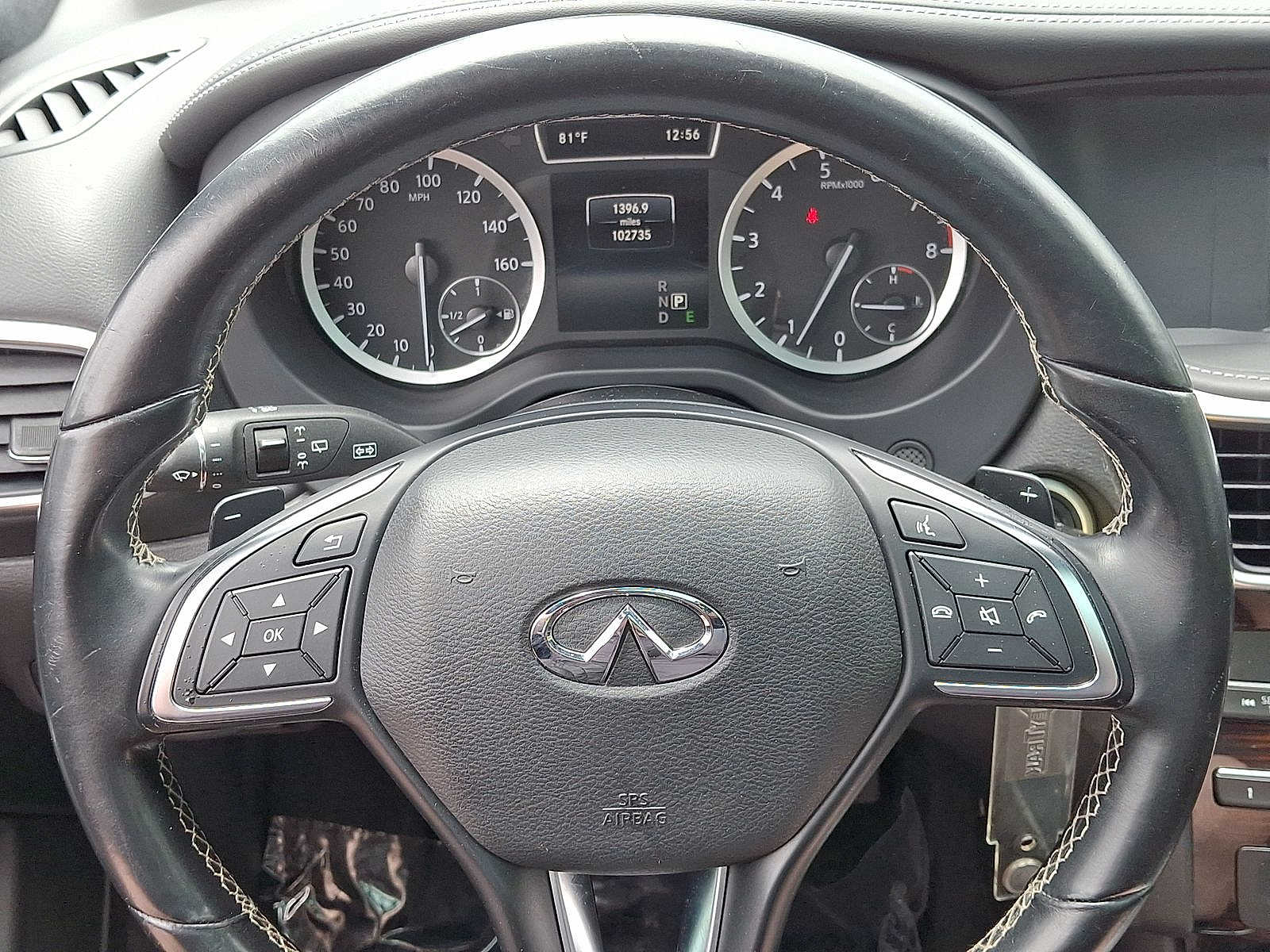 Thumbnail: 2017 INFINITI QX30 - 16