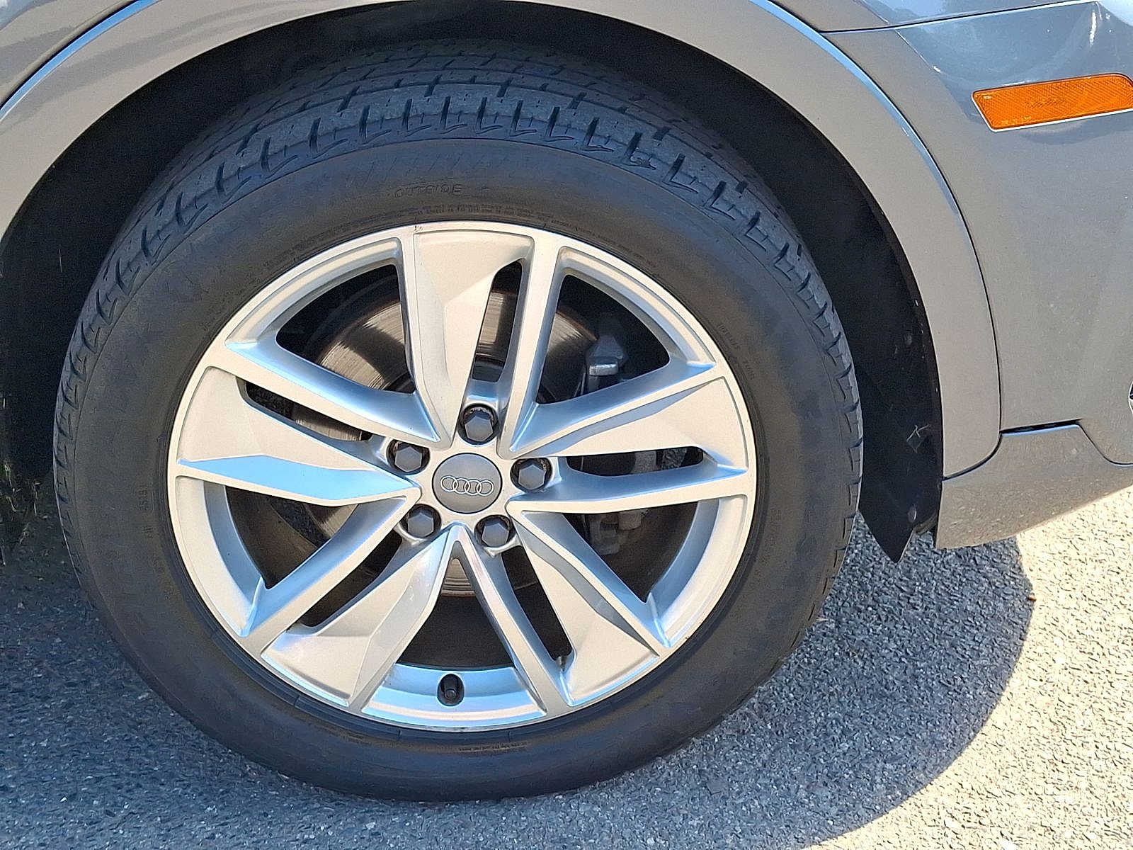 Thumbnail: 2016 Audi Q3 - 23