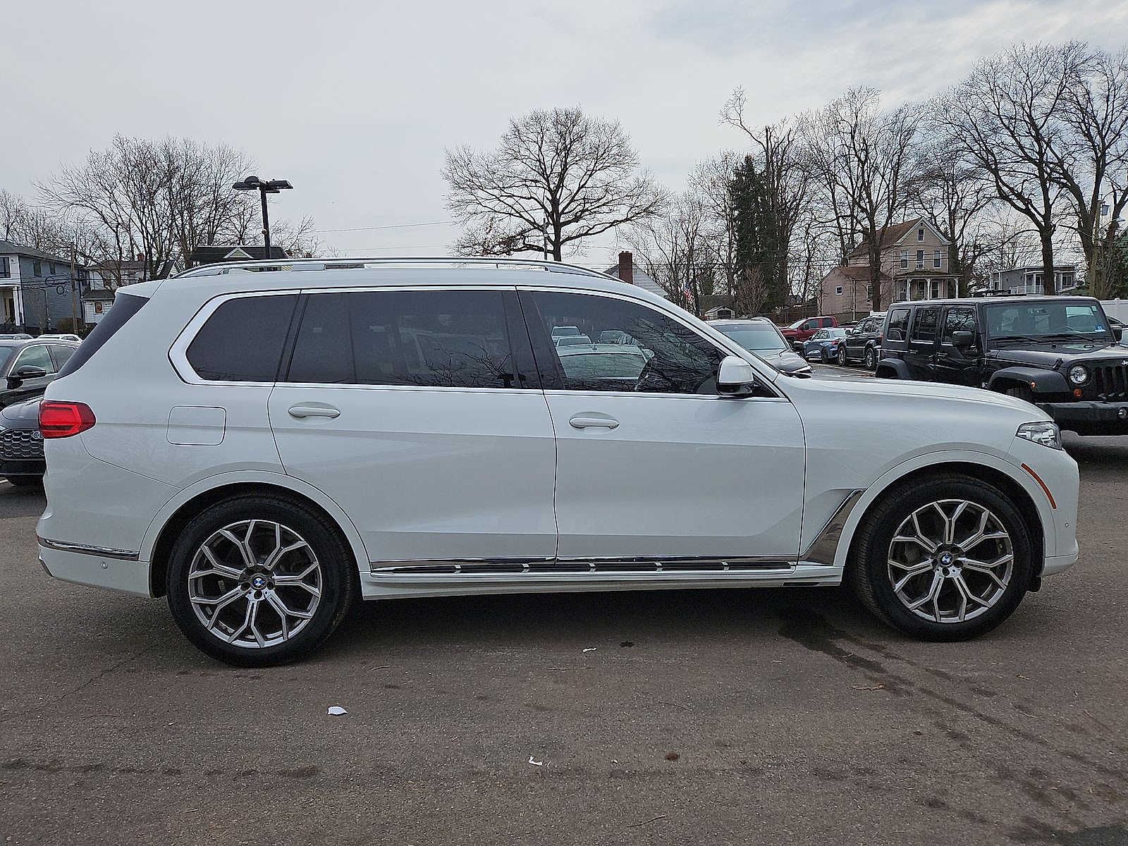 Thumbnail: 2019 BMW X7 - 26
