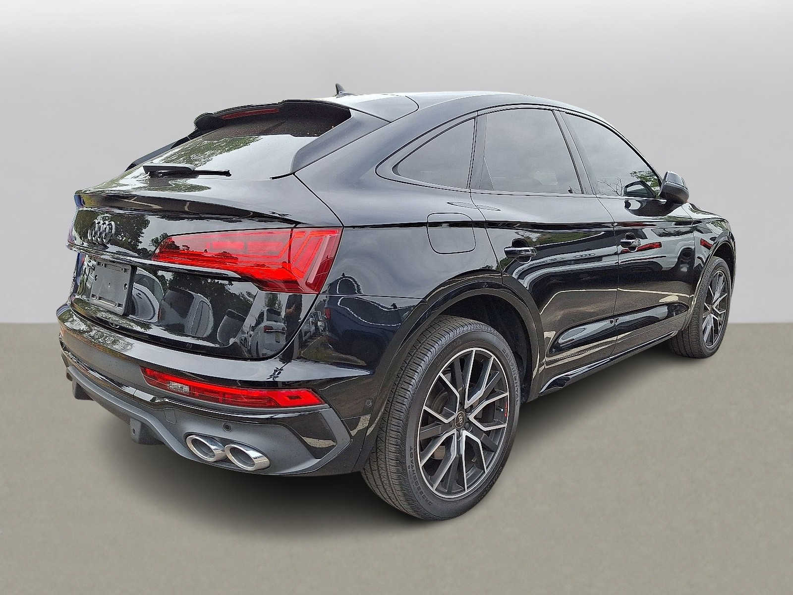 2023 Audi SQ5 Prestige photo 3