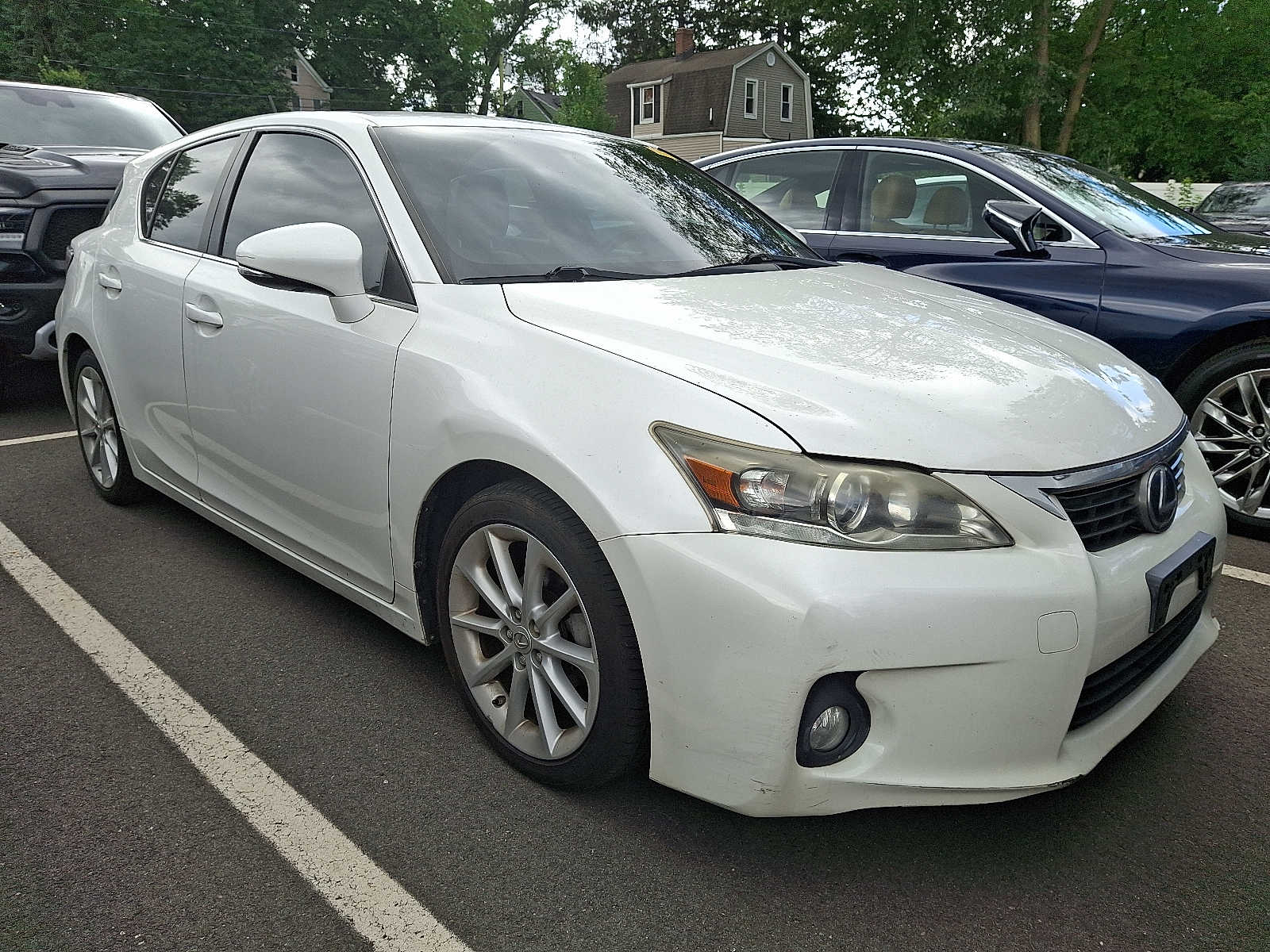 Thumbnail: 2013 Lexus CT - 2