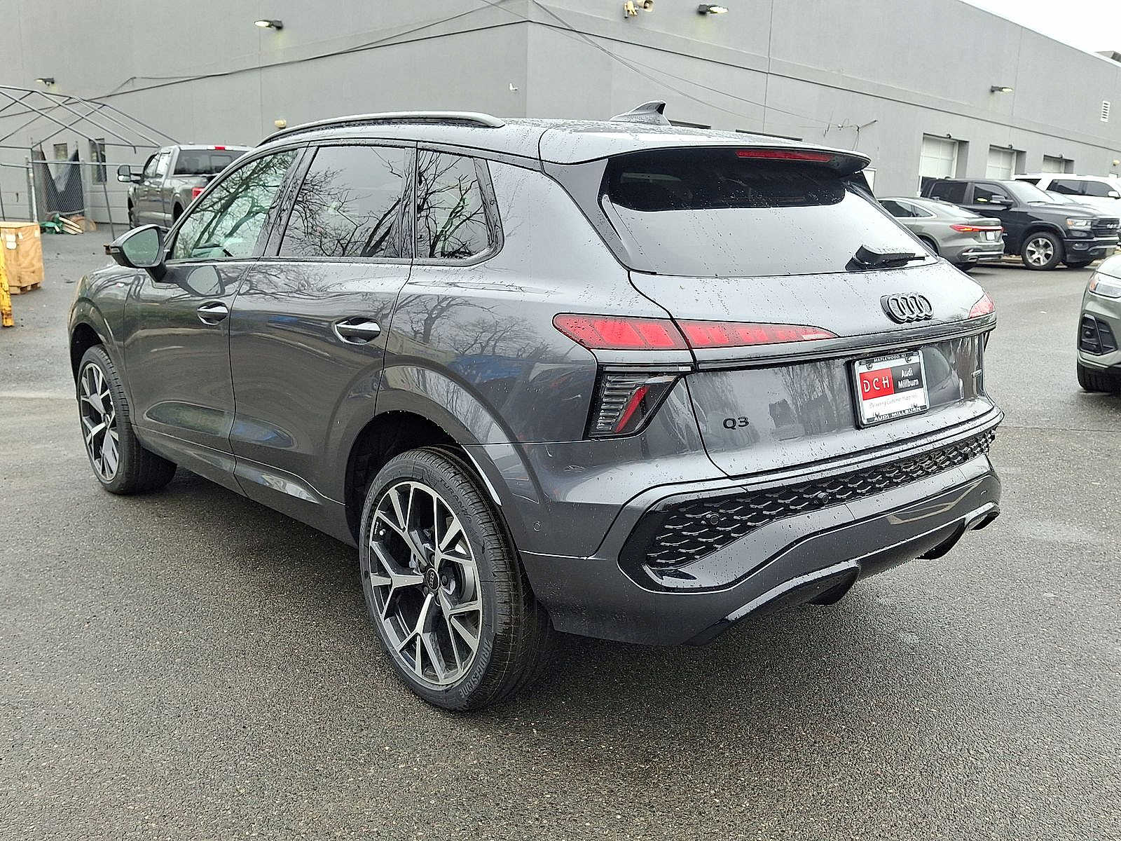 Thumbnail: 2026 Audi Q3 - 12