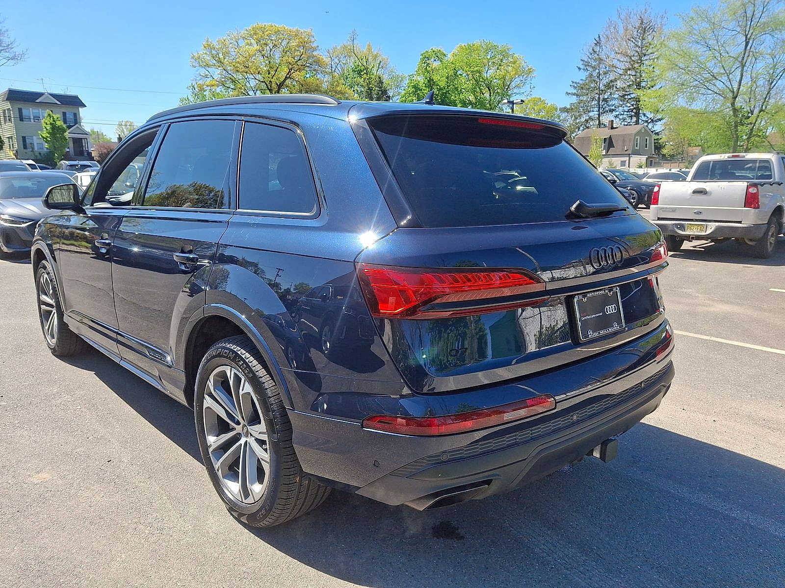 Thumbnail: 2026 Audi Q7 - 22