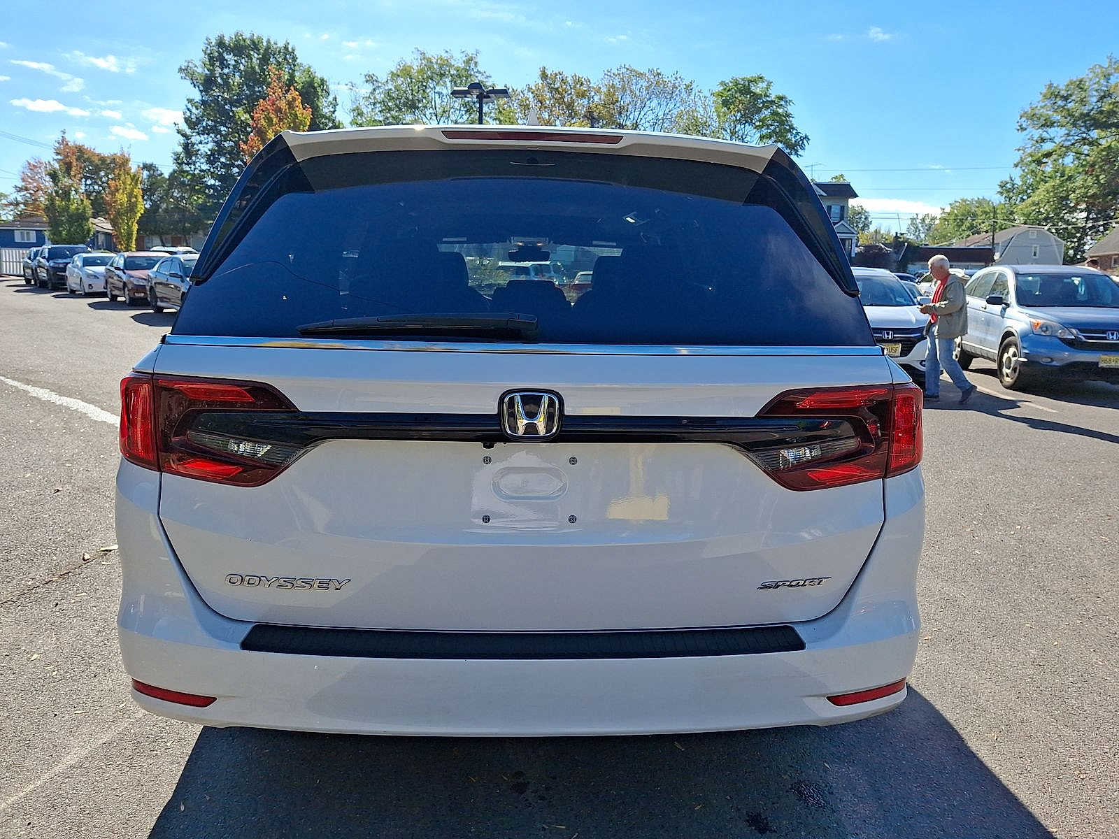 Thumbnail: 2023 Honda Odyssey - 23