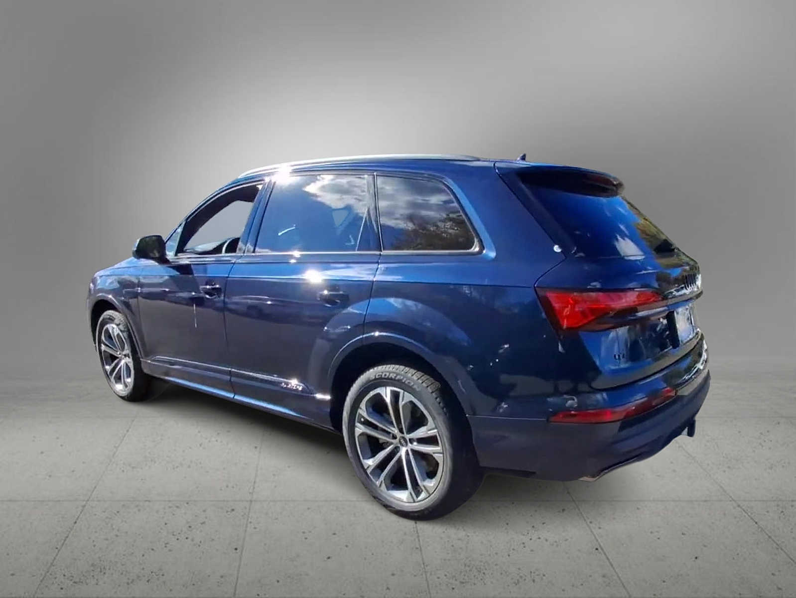 Thumbnail: 2026 Audi Q7 - 6