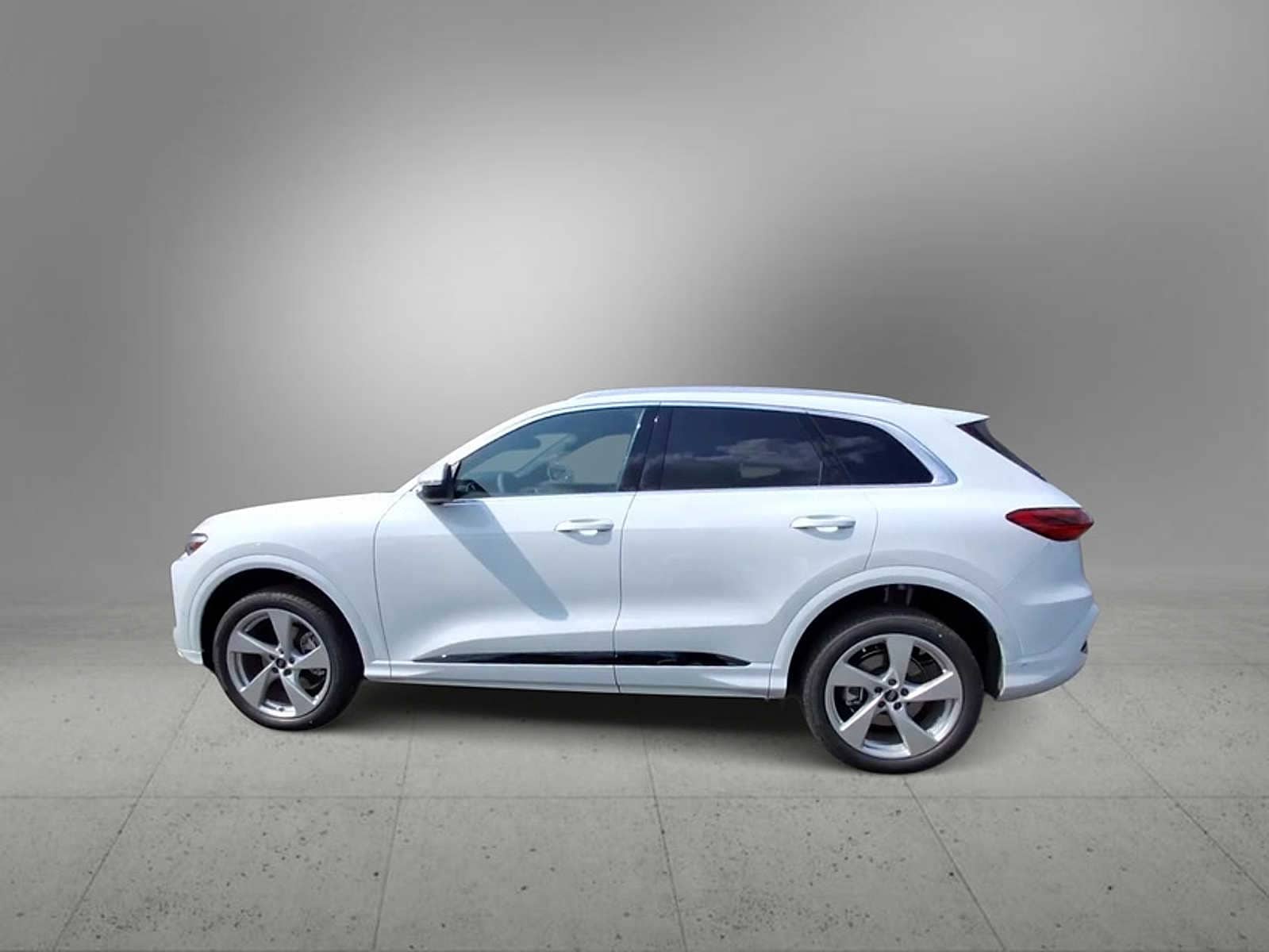 2025 Audi Q5 Premium Plus 5