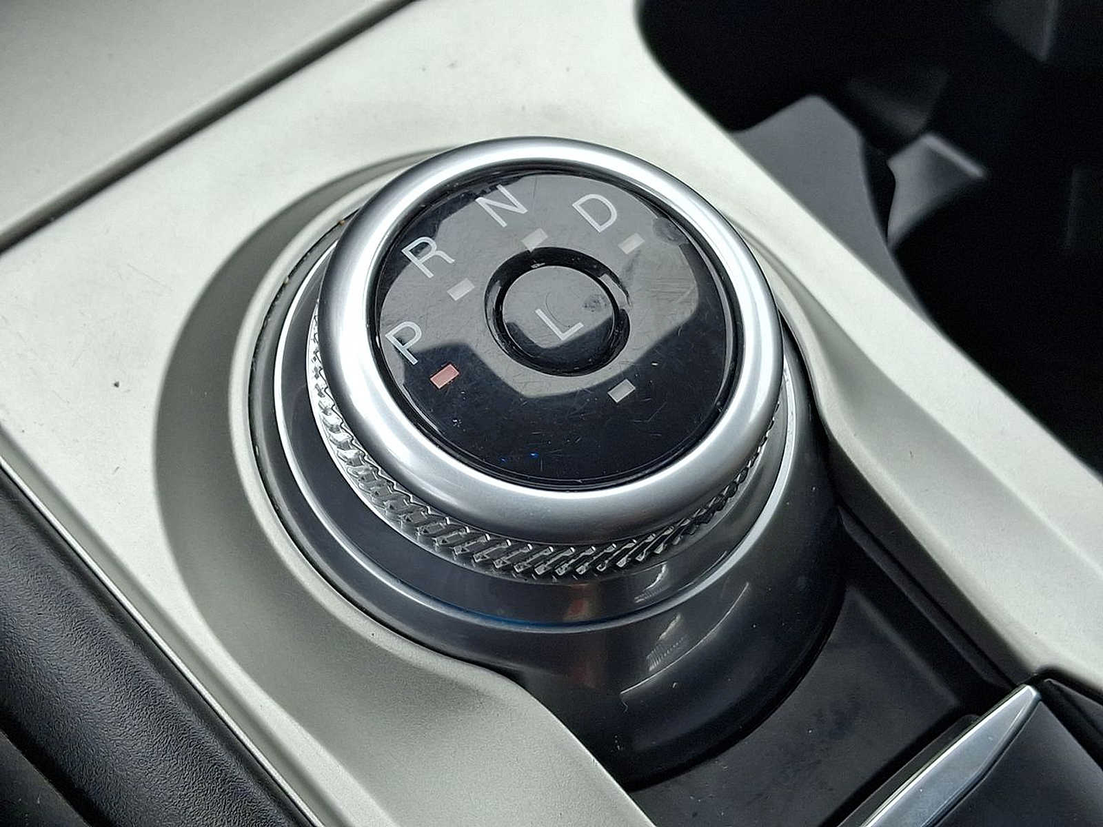 Thumbnail: 2022 Ford Explorer - 18